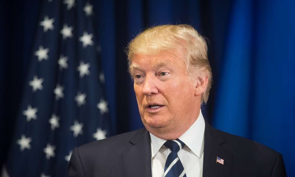 Trump: Hürmüz Boğazı'ndan 100 milyondan fazla varil petrol geçti