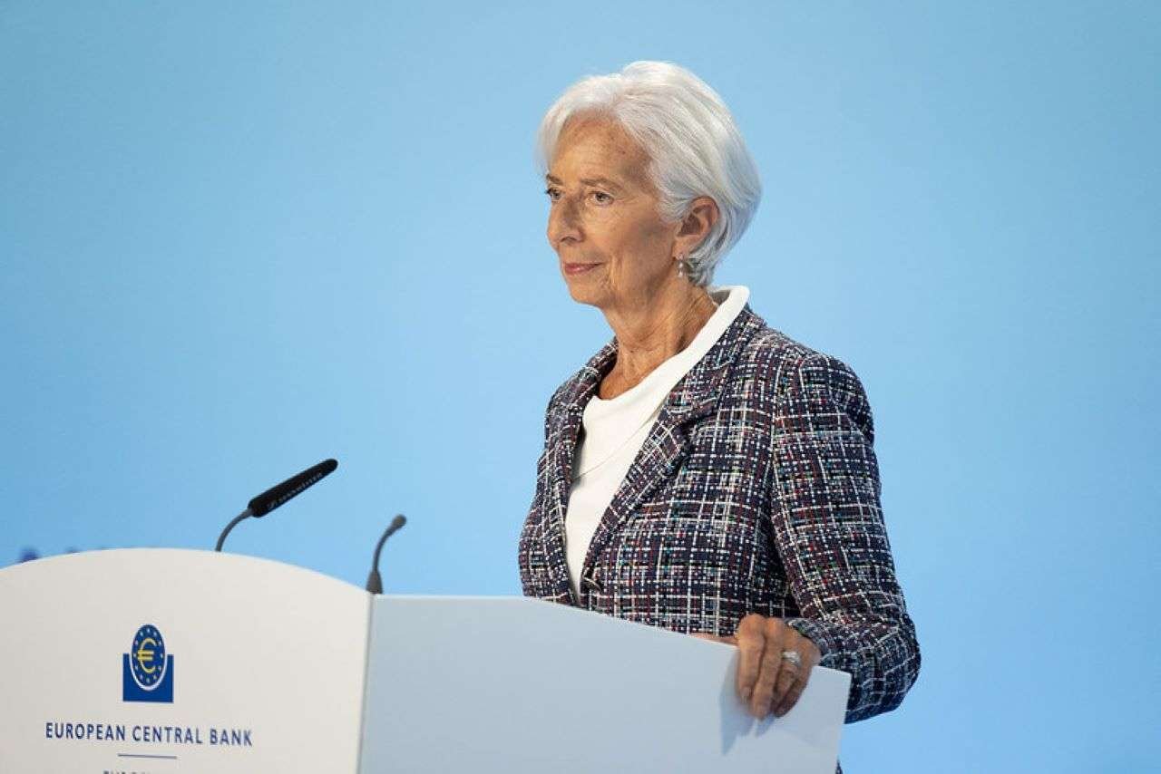 Lagarde: ECB faiz kararı oybirliğiyle alındı, başka seçenek tartışılmadı