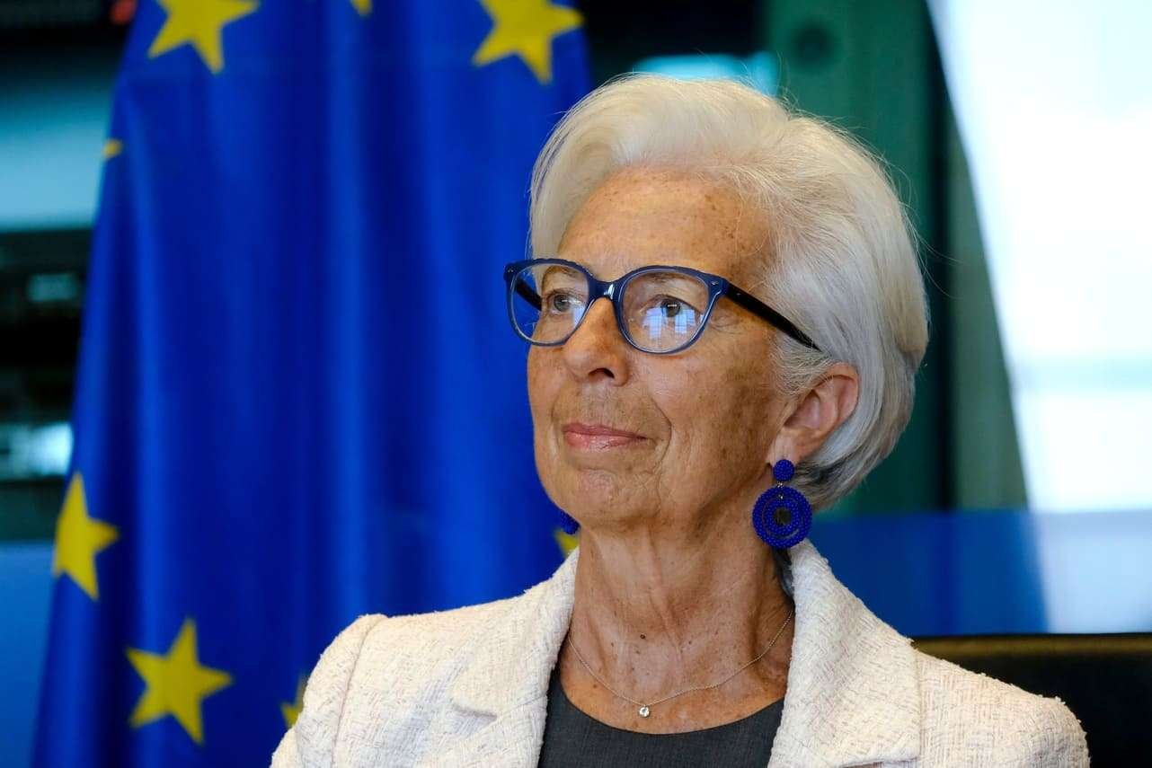 ECB/Lagarde: Enflasyon şoku göz ardı edilemeyecek kadar büyük