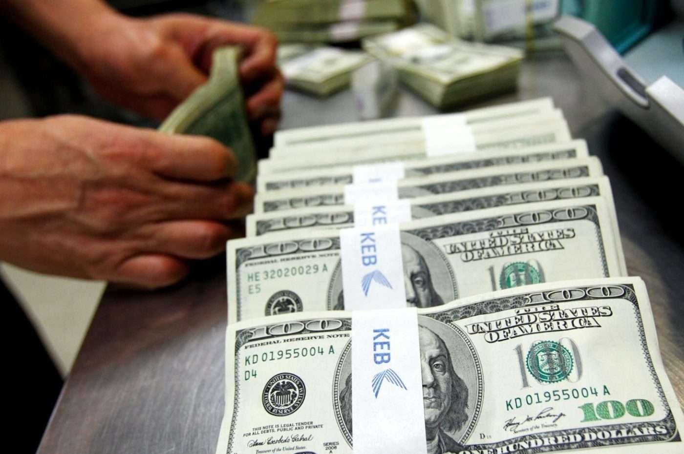 Reel sektörün net döviz pozisyonu açığı 205,6 milyar dolara yükseldi