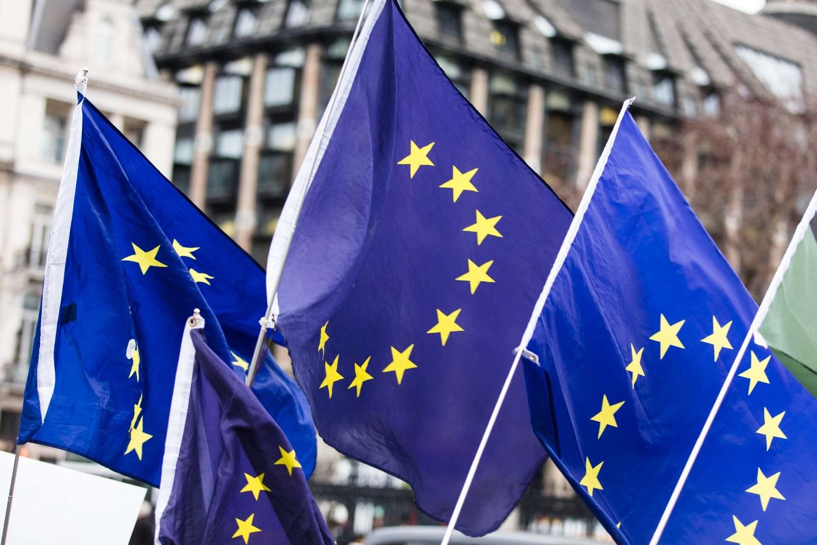 Euro Bölgesi'nde ekonomik aktivite haziranda dengelendi