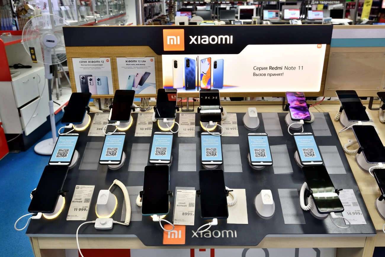 Xiaomi 2026 akıllı telefon sevkiyat hedefini yükseltti, ancak 2025'in hala çok gerisinde