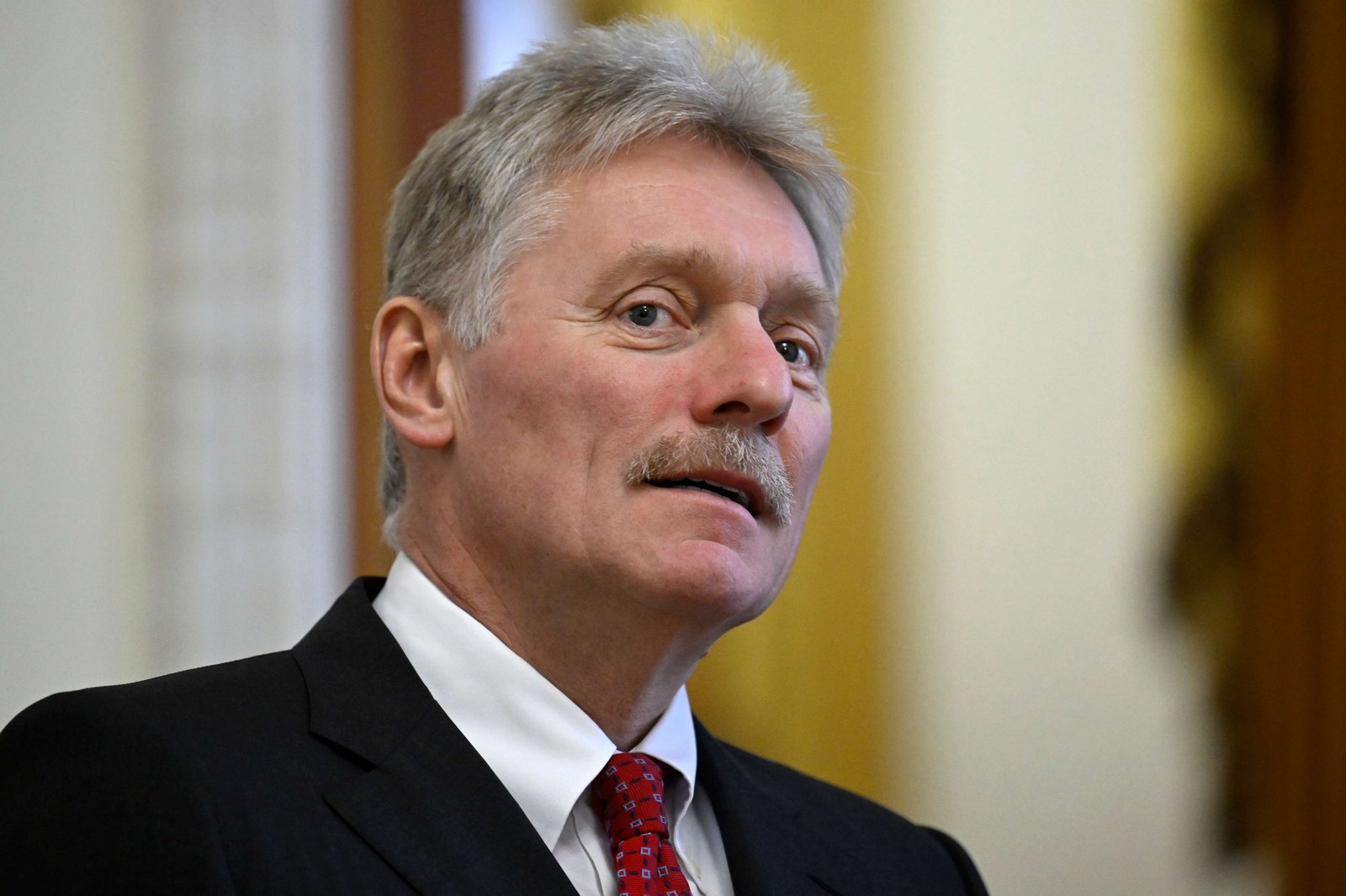 Kremlin: ABD ile Ukrayna'nın hava saldırılarının durdurulması önerisini yorumlamak için erken