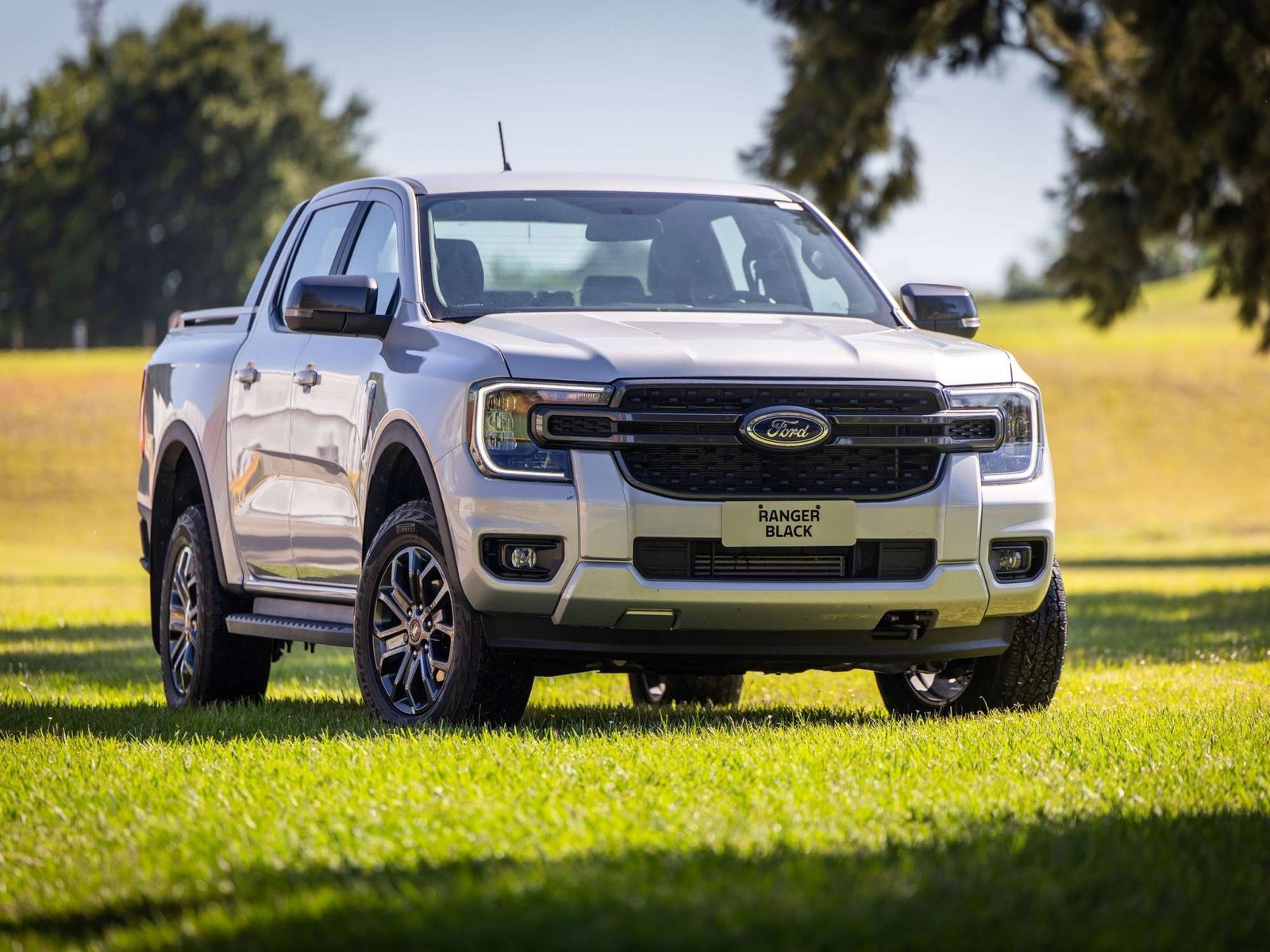 Ford  Motor ikinci çeyrek bilançosunu açıkladı; yıl sonu tahminlerini yukarı çekti