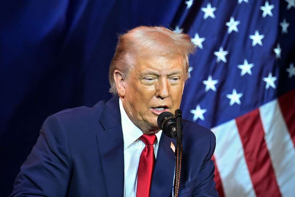 Trump: İran'ın Ürdün'e yönelik füze saldırısına sert karşılık vereceğiz