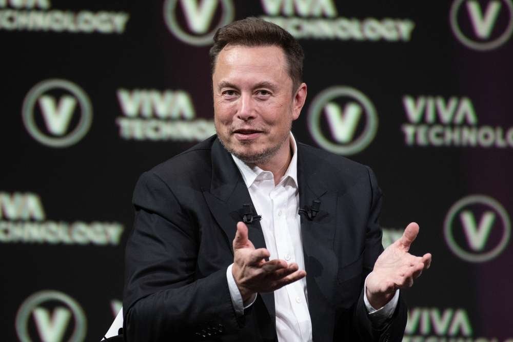Musk, Ukrayna'nın Rusya içindeki saldırılarda Starlink kullanımına izin vermedi
