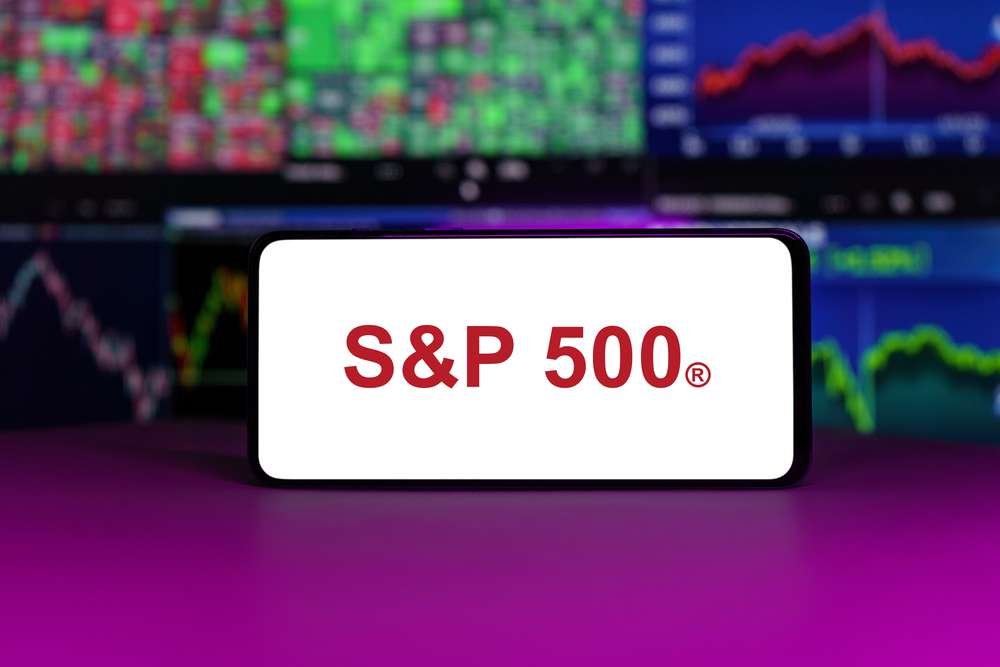 Yardeni S&P 500 hedefini aşağı çekti: 8.400 artık 2027 ortası için bekleniyor