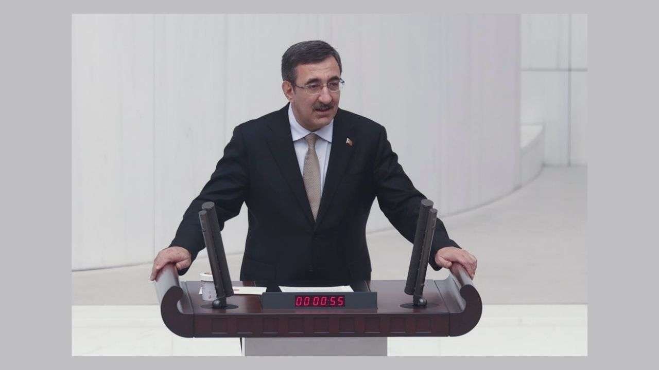 Cumhurbaşkanı Yardımcısı Cevdet Yılmaz fon krizi hakkında TBMM Genel Kurulu'na bilgi verecek